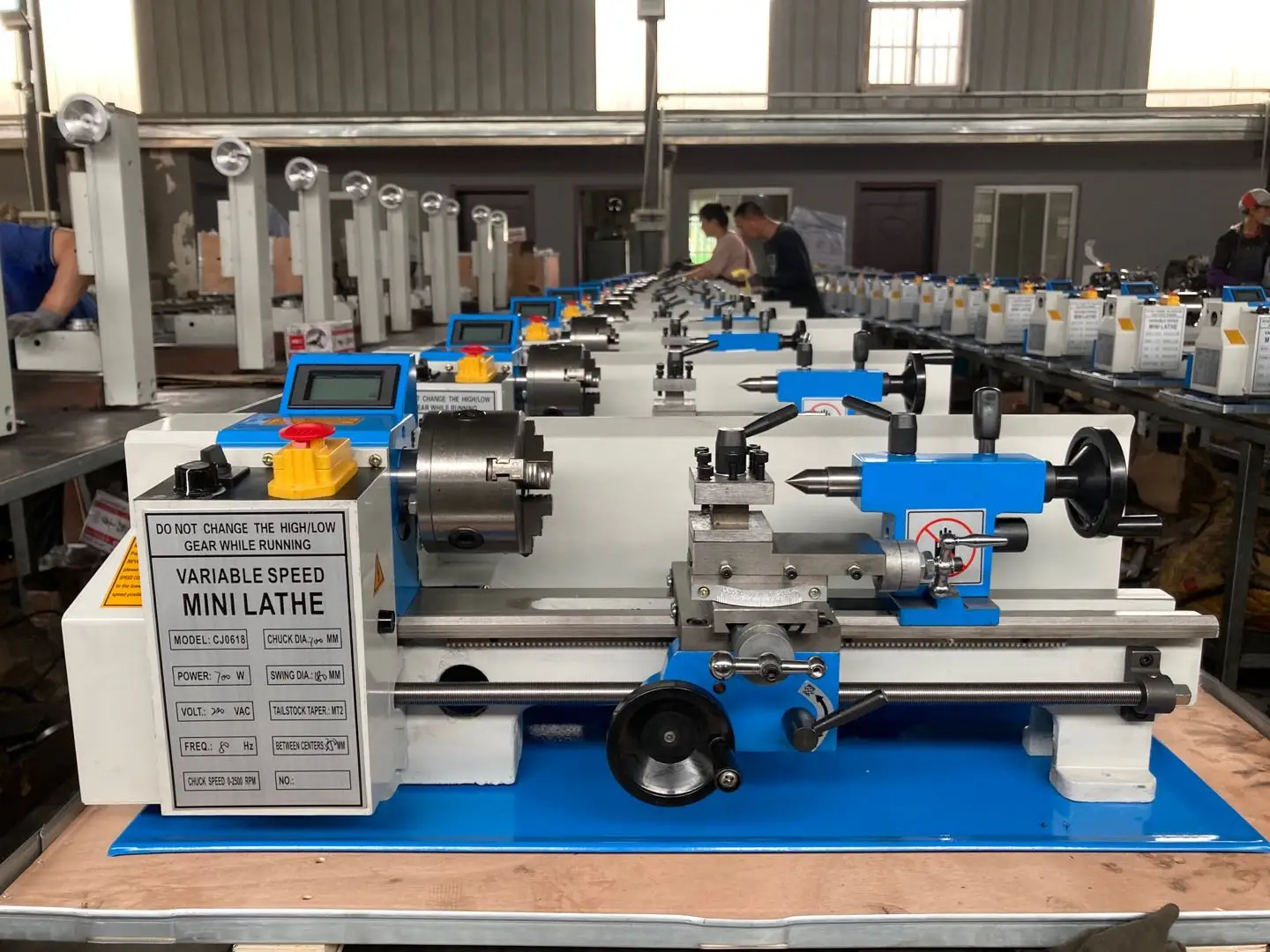 Tour à métaux 7*14 pouces 750W - Bench Lathe 750W Metal avis et prix