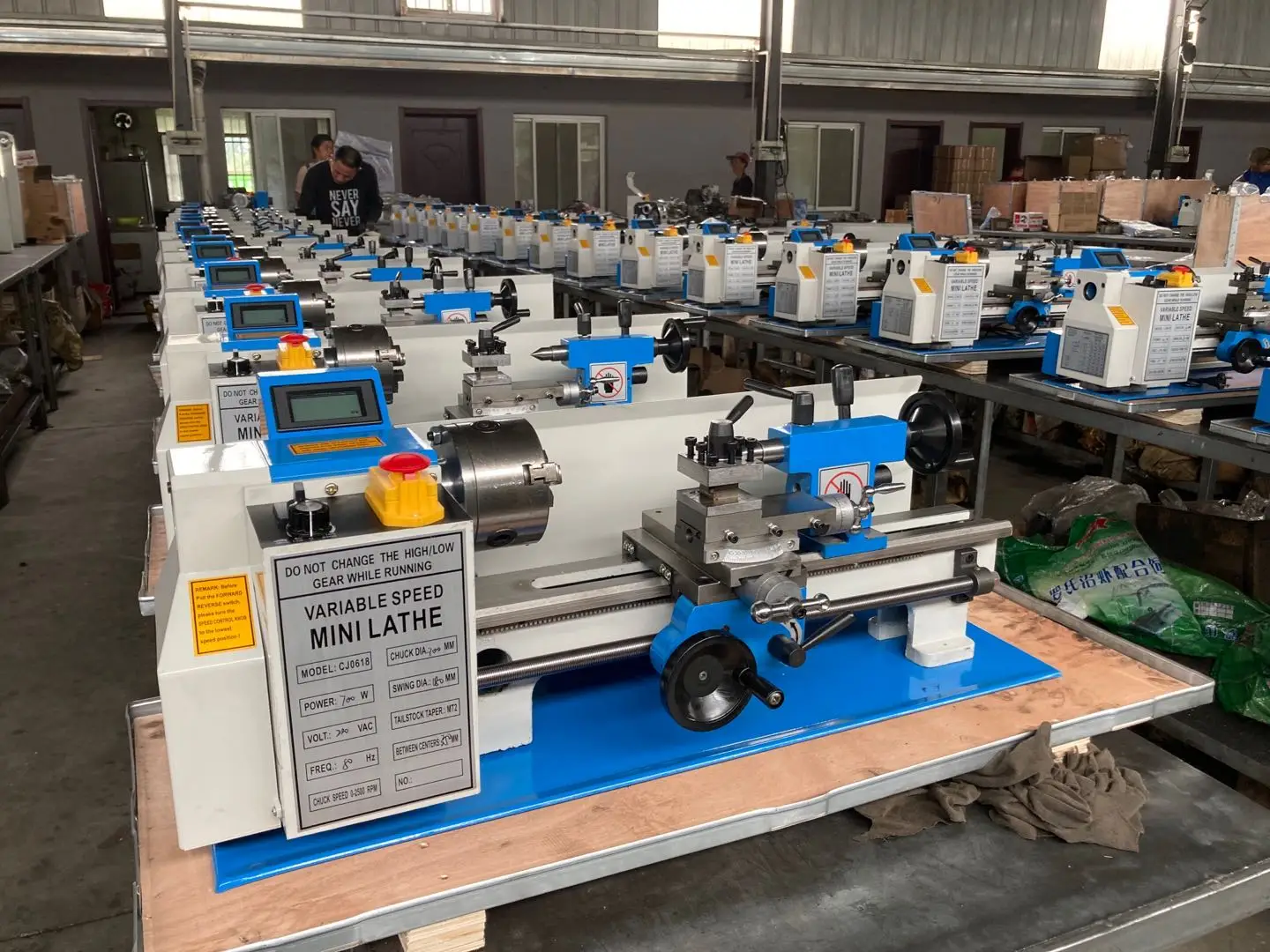 Tour à métaux 7*14 pouces 750W - Bench Lathe 750W Metal avis et prix